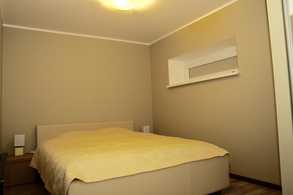 Apartamenti Los Bomberos Jurmala Room photo