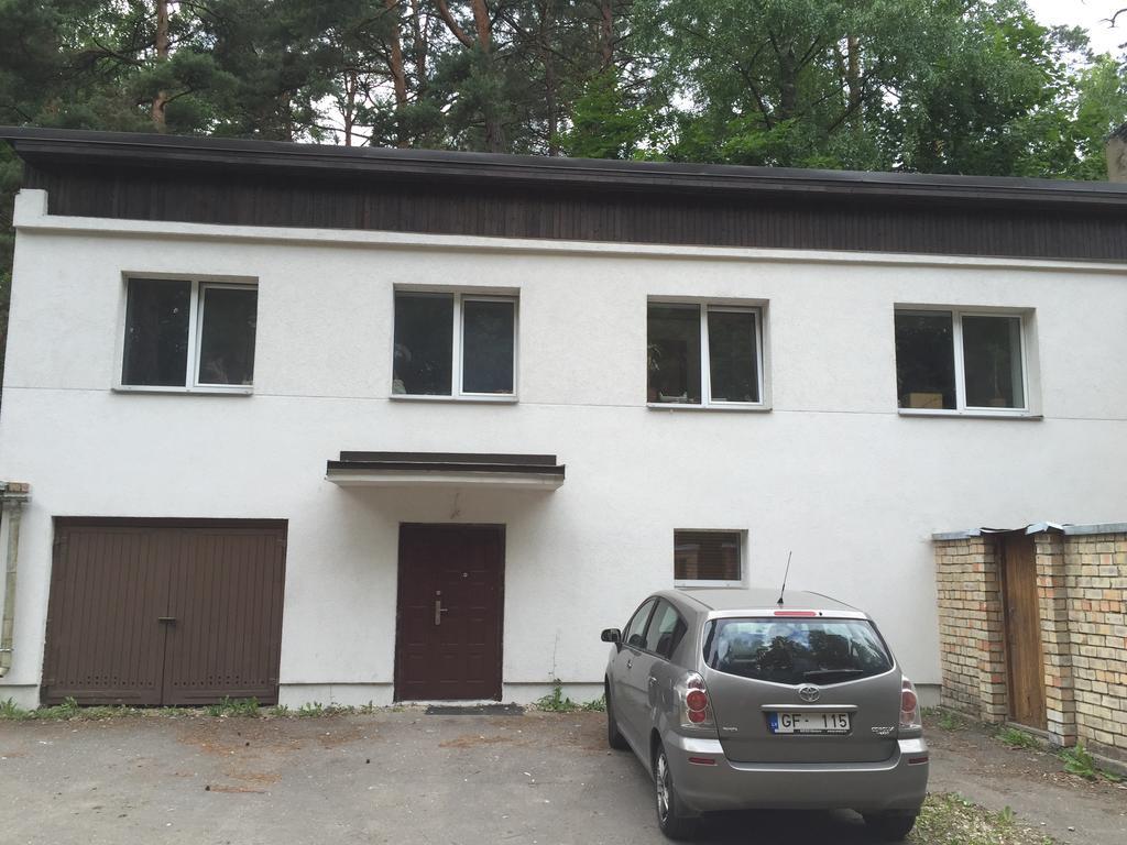 Apartamenti Los Bomberos Jurmala Exterior photo